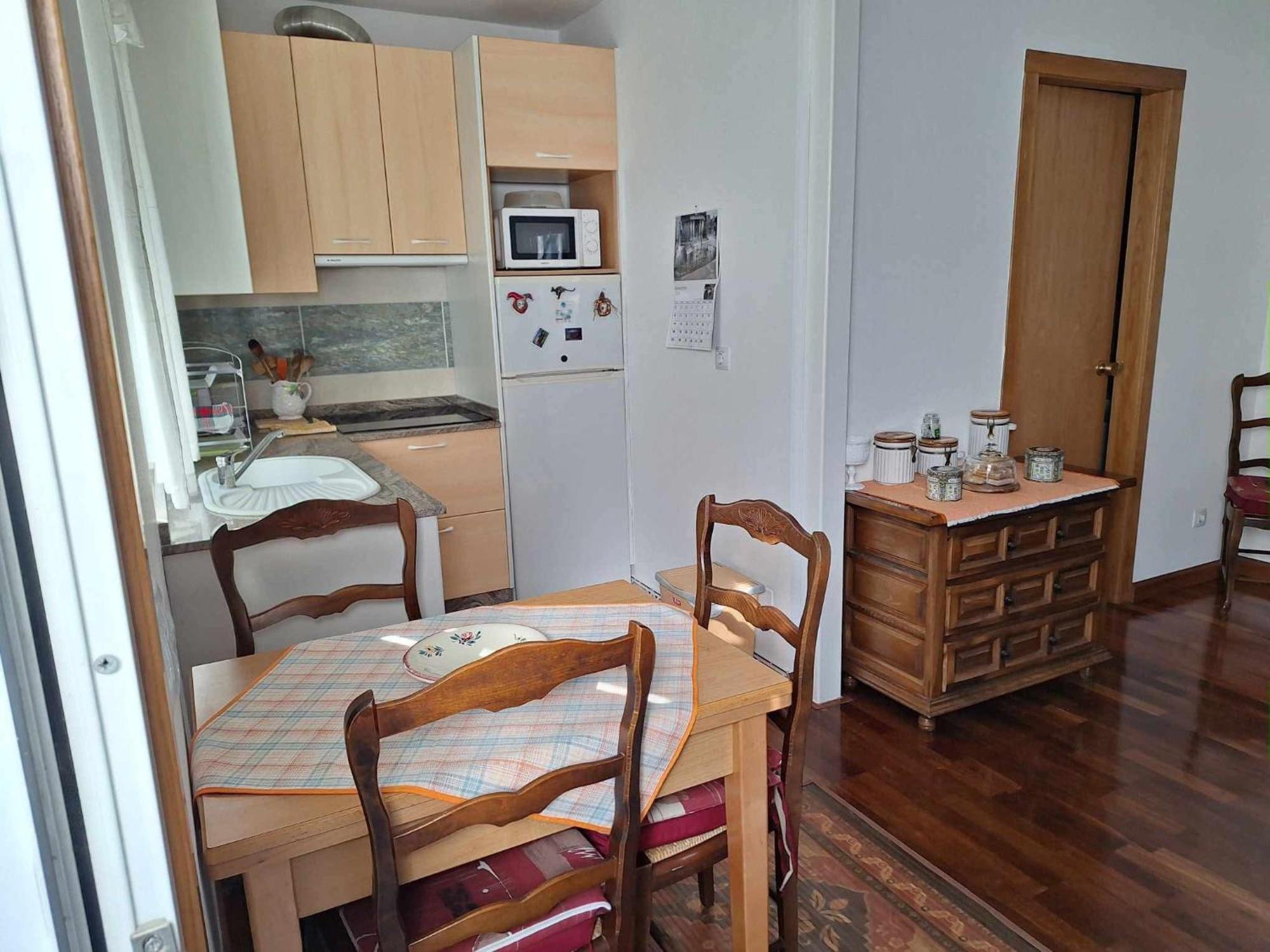 Вілла Casita Acogedora En El Centro Del Pueblo Порріньйо Екстер'єр фото
